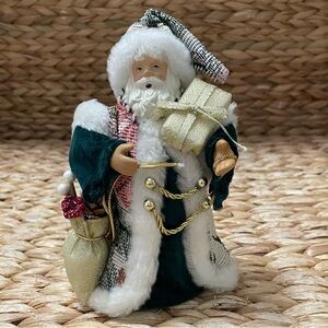 Vintage Santa Clause Christmas Ornament Tree Topper 6”‎ Faux Fur Knitted Floral